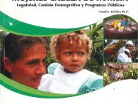 Pobreza, Género y Microcrédito en Colombia Mujeres Cabeza de Familia